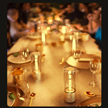 Lade das Bild in den Galerie-Viewer, SmartGlow Nachttisch-Kerzenlampe™