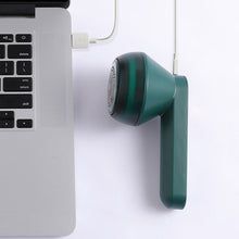 Lade das Bild in den Galerie-Viewer, Fusselentferner mit Akku-Ladung
